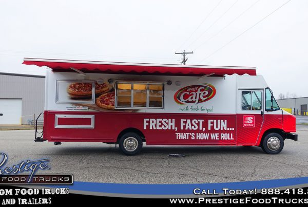 speedway-cafe-custom-food-truck